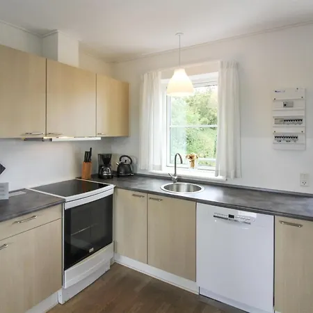 Hermann - 100m From The Sea By Interhome * Allinge-Sandvig